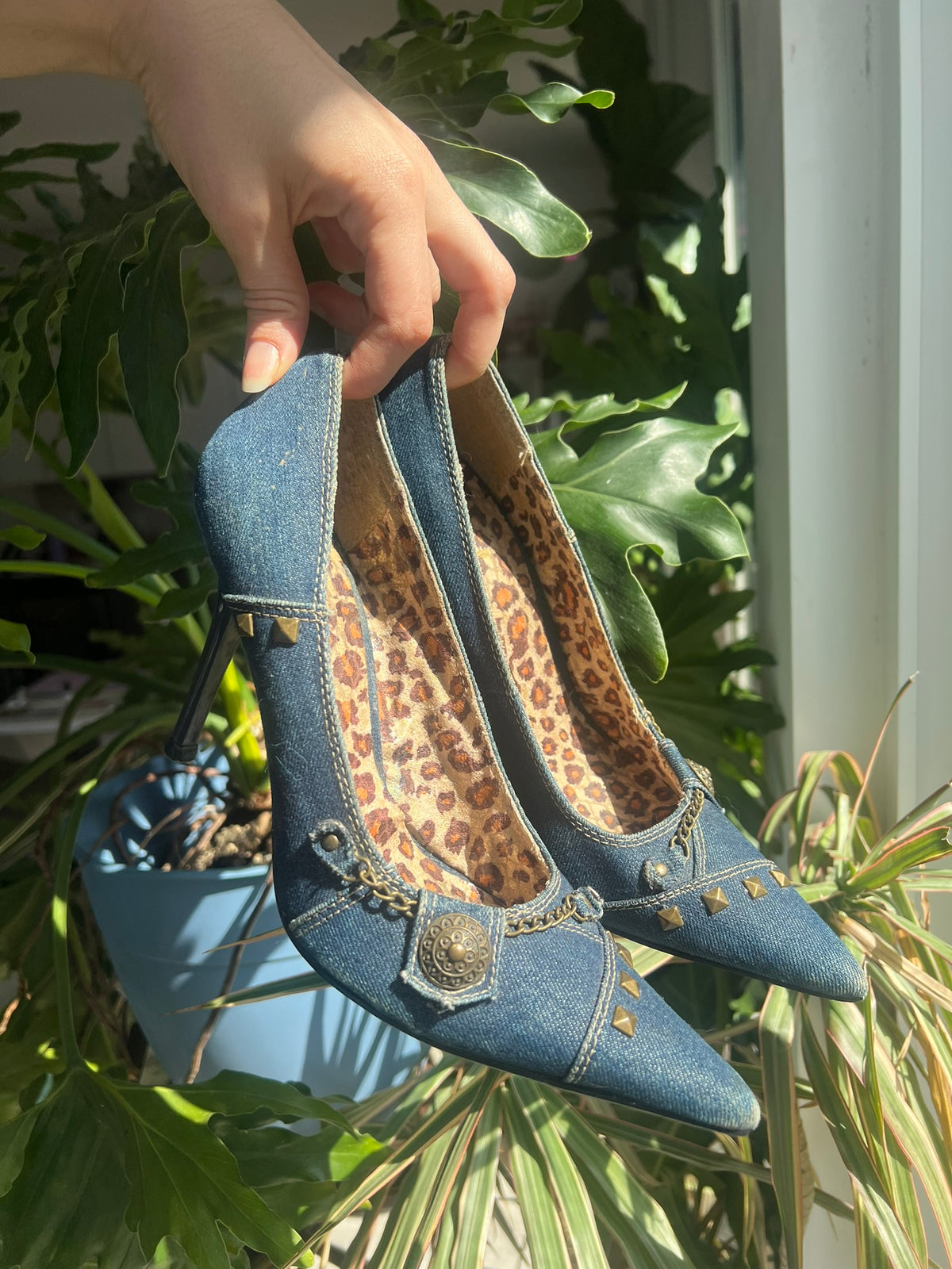 2000s Vintage Denim Pointed Toe Heels - Elektra Vintage