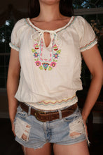 Load image into Gallery viewer, Vintage Y2K Embroidered Boho Peasant Top

