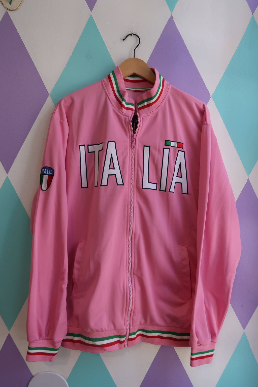 Vintage 2000s Italia Track Jacket – Pink Zip-Up with Flag Trim - Elektra Vintage