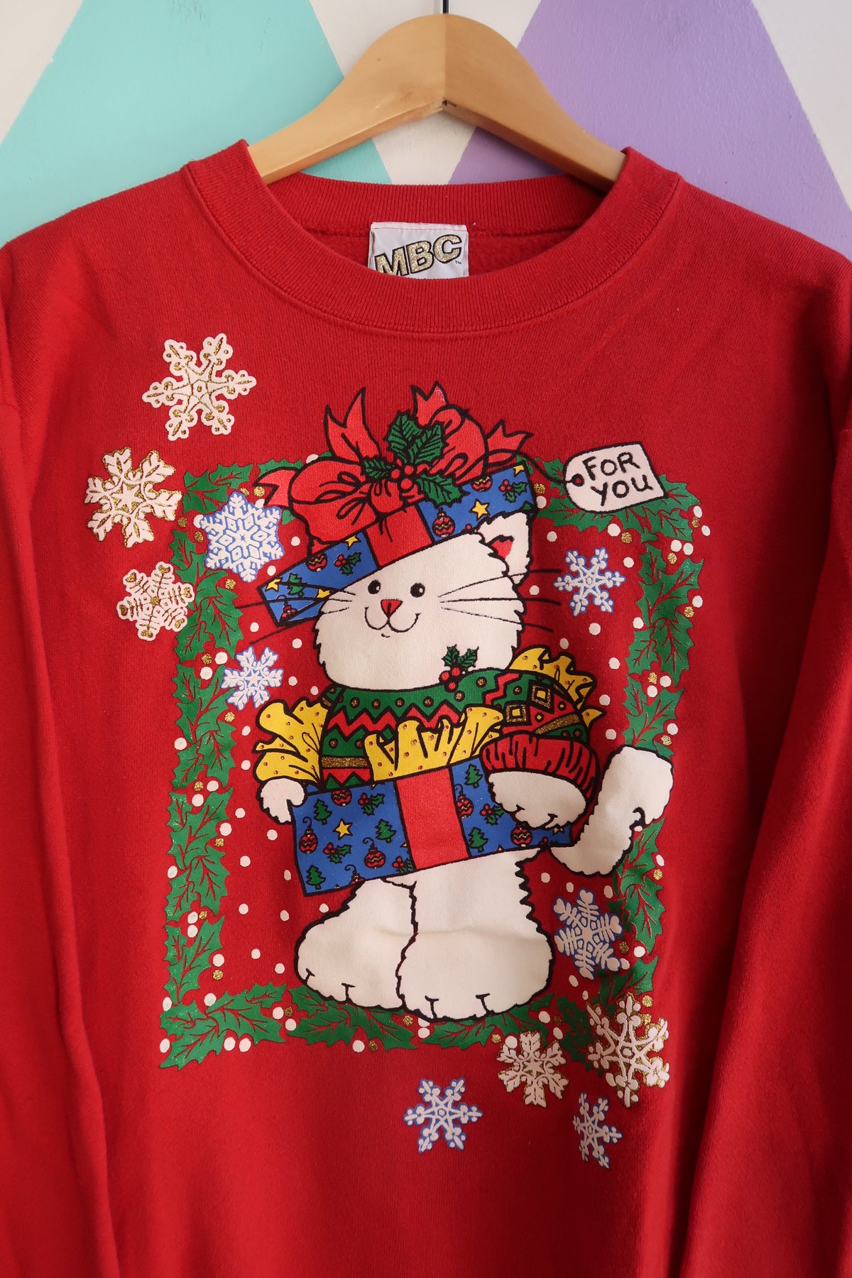 Vintage 90s Christmas Cat Sweatshirt – Red Graphic “For You” Gift Box Print