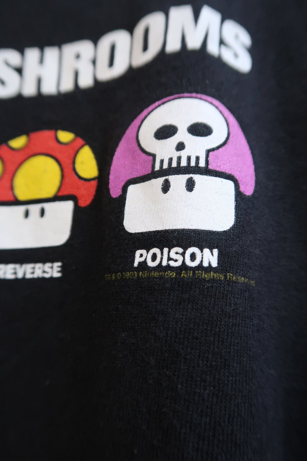 Vintage 2000s Nintendo Super Mario Mushroom Graphic Tee