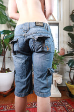 Load image into Gallery viewer, Vintage 2000’s Baby Phat Denim Cargo Capri Pants
