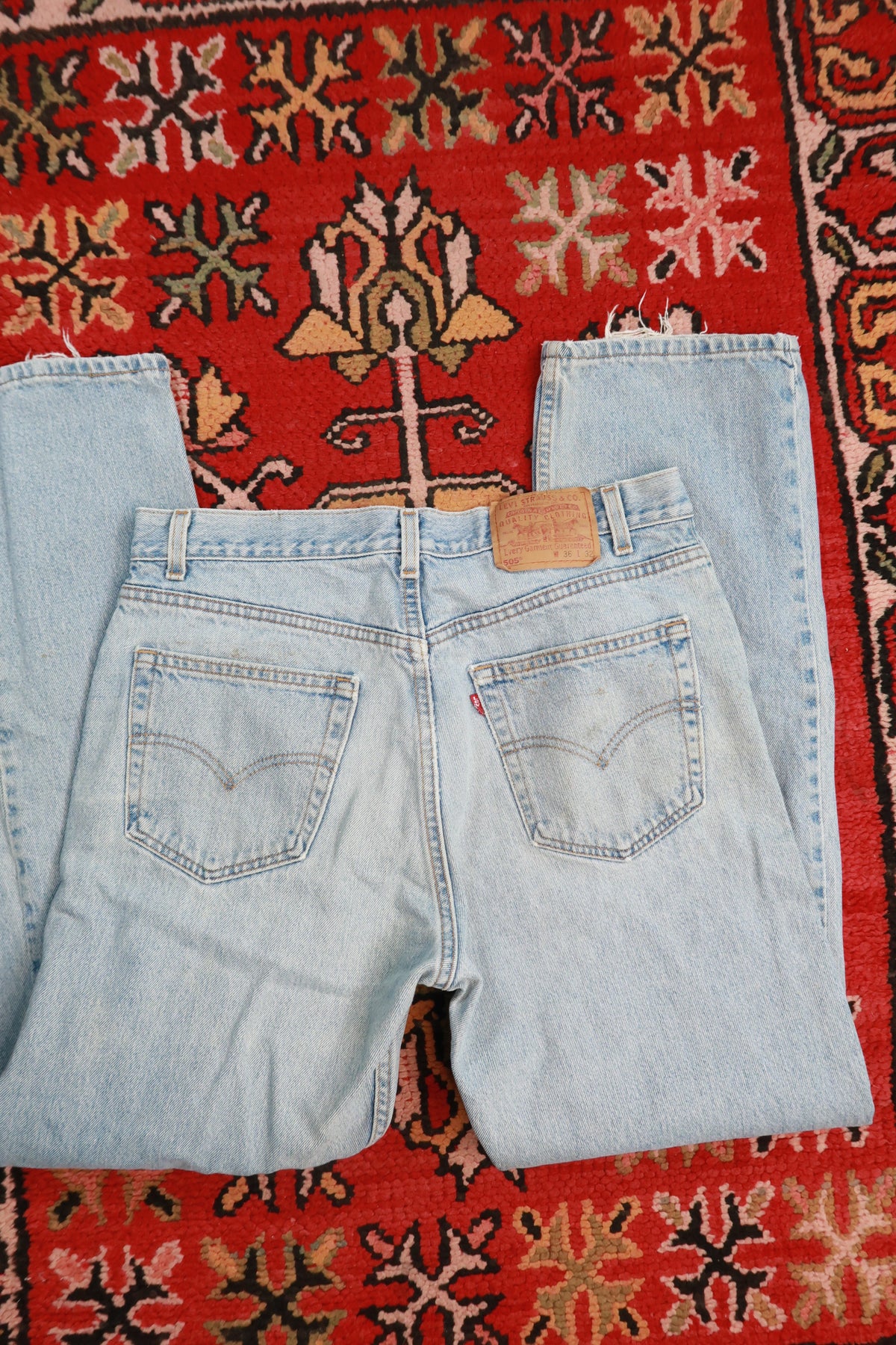 Vintage Levi’s 505 Regular Fit Straight Leg Jeans Made in USA