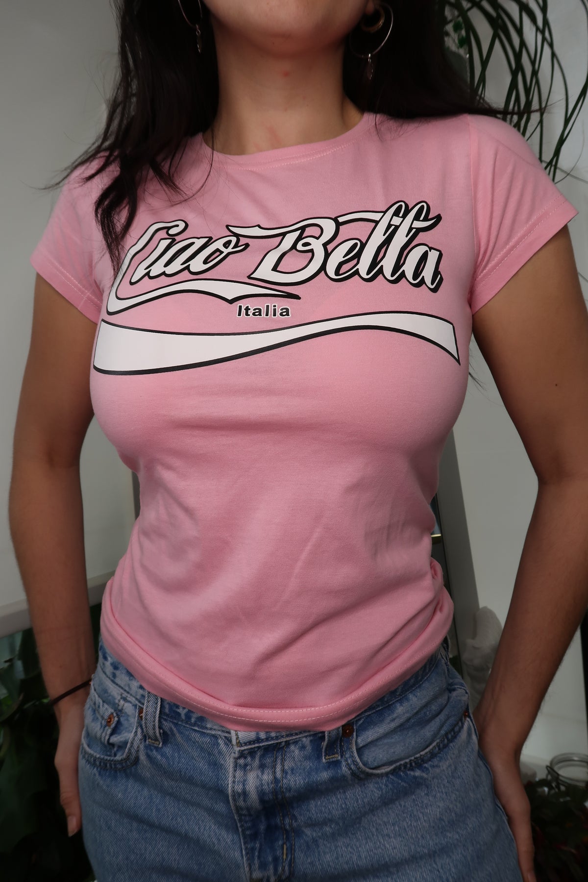 Pink Deadstock Ciao Bella baby doll tee for women by Elektra Vintage, featuring a soft fabric and vintage-inspired design.
