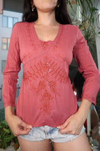 Load image into Gallery viewer, Vintage 2000s Embroidered Tunic Peasant Top with Sequins – Boho Y2K Blouse

