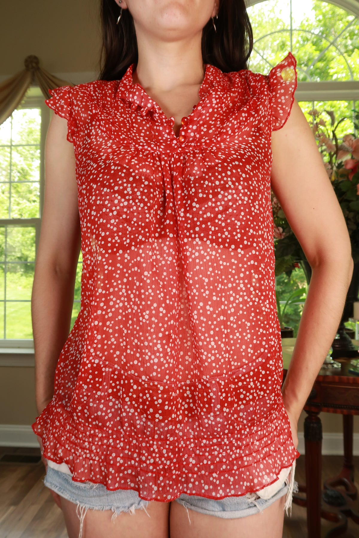 Vintage Y2K red polka dot sleeveless blouse by Elektra Vintage, with ruffle details and a retro women's top style.