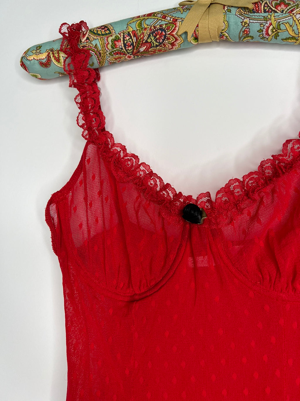 Red lace women's top from the 2000s by Elektra Vintage, featuring intricate lace details and a fitted style.