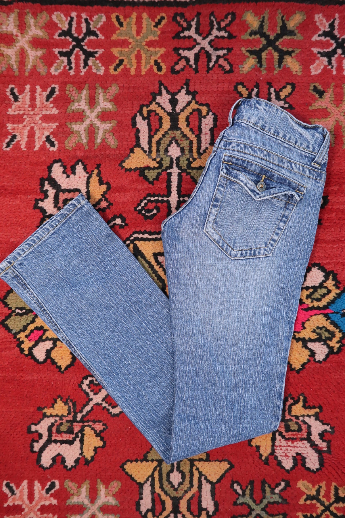Vintage 2000s Guess Bootcut Jeans - Elektra Vintage