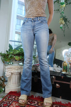 Load image into Gallery viewer, Vintage Y2K American Eagle Low Rise Bootcut Jeans
