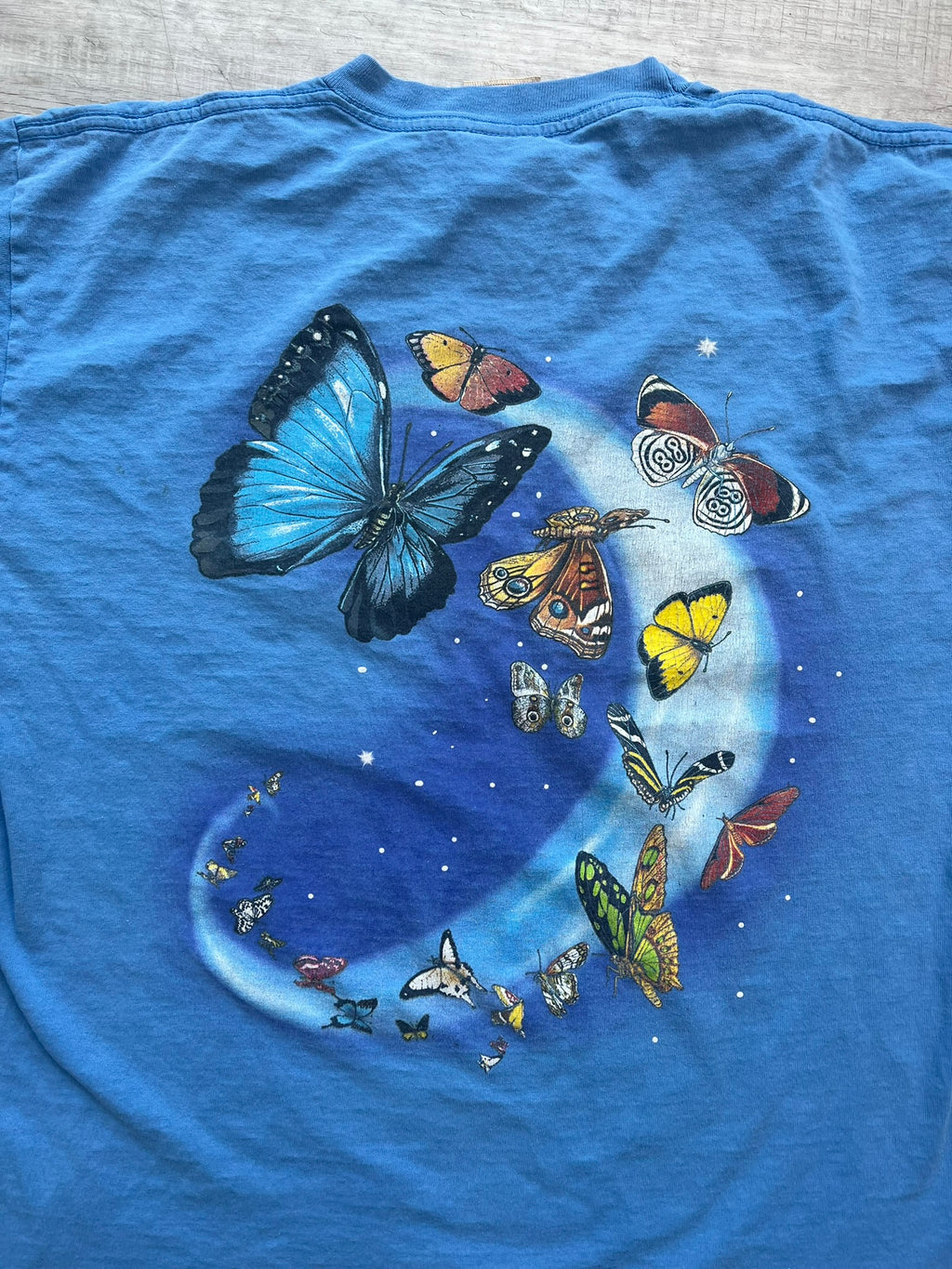 90s Vintage Butterfly Space Graphic Tee - Elektra Vintage