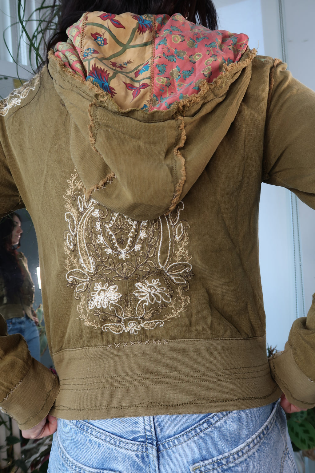 Vintage 200s Da-Nang Zip Up Hoodie