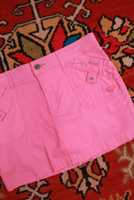 Load image into Gallery viewer, Vintage 2000s Roxy Girl Pink Skort Mini Skirt with Built-In Shorts
