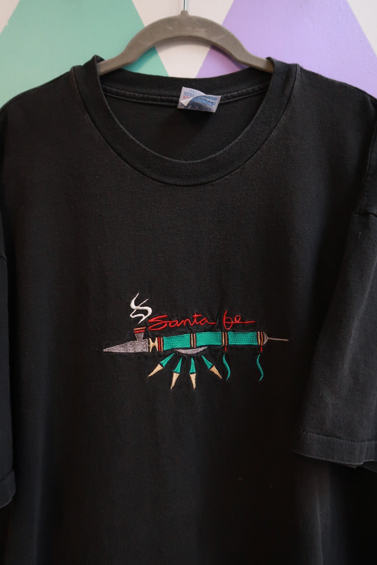 Vintage 90s Santa Fe Embroidered Black Graphic T-Shirt