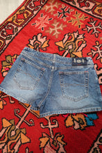 Load image into Gallery viewer, Y2K Vintage LEI Denim Shorts – Low Rise 2000s Jean Shorts
