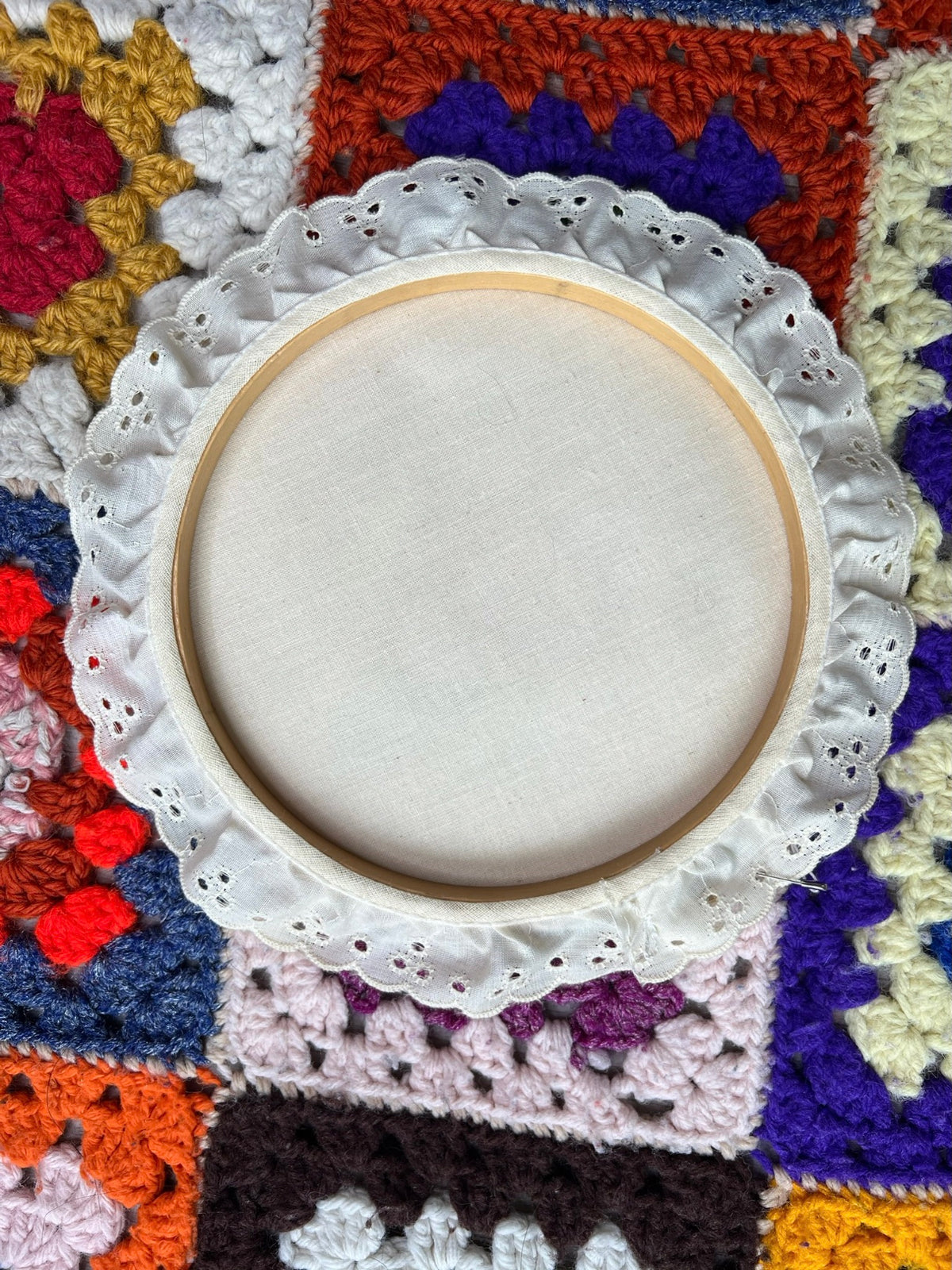 Floral Heart Embroidery Hoop | Wall Decor | Hand-Stitched Art | Valentine's Day Gift Decor - Elektra Vintage
