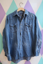 Load image into Gallery viewer, Vintage Wrangler Denim Western Snap Shirt – Classic Blue Jean Button-Up
