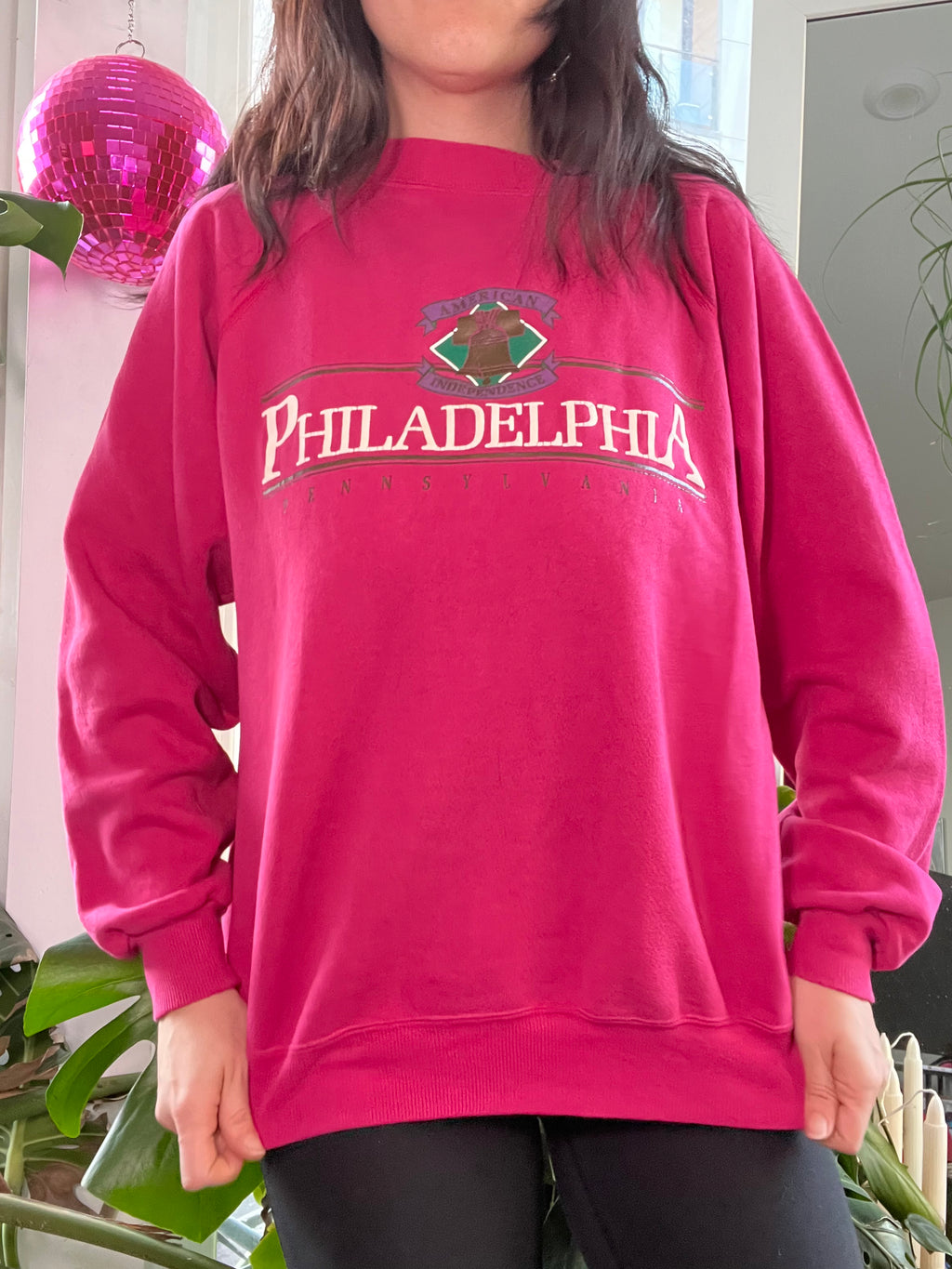 Vintage Philadelphia Pennsylvania graphic crewneck sweater by Elektra Vintage, featuring a retro city design on soft fabric.