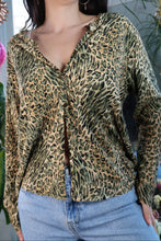 Load image into Gallery viewer, Vintage cheetah print long sleeve textured button up
