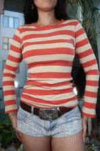 Load image into Gallery viewer, Vintage Y2K GAP Striped Long Sleeve Shirt
