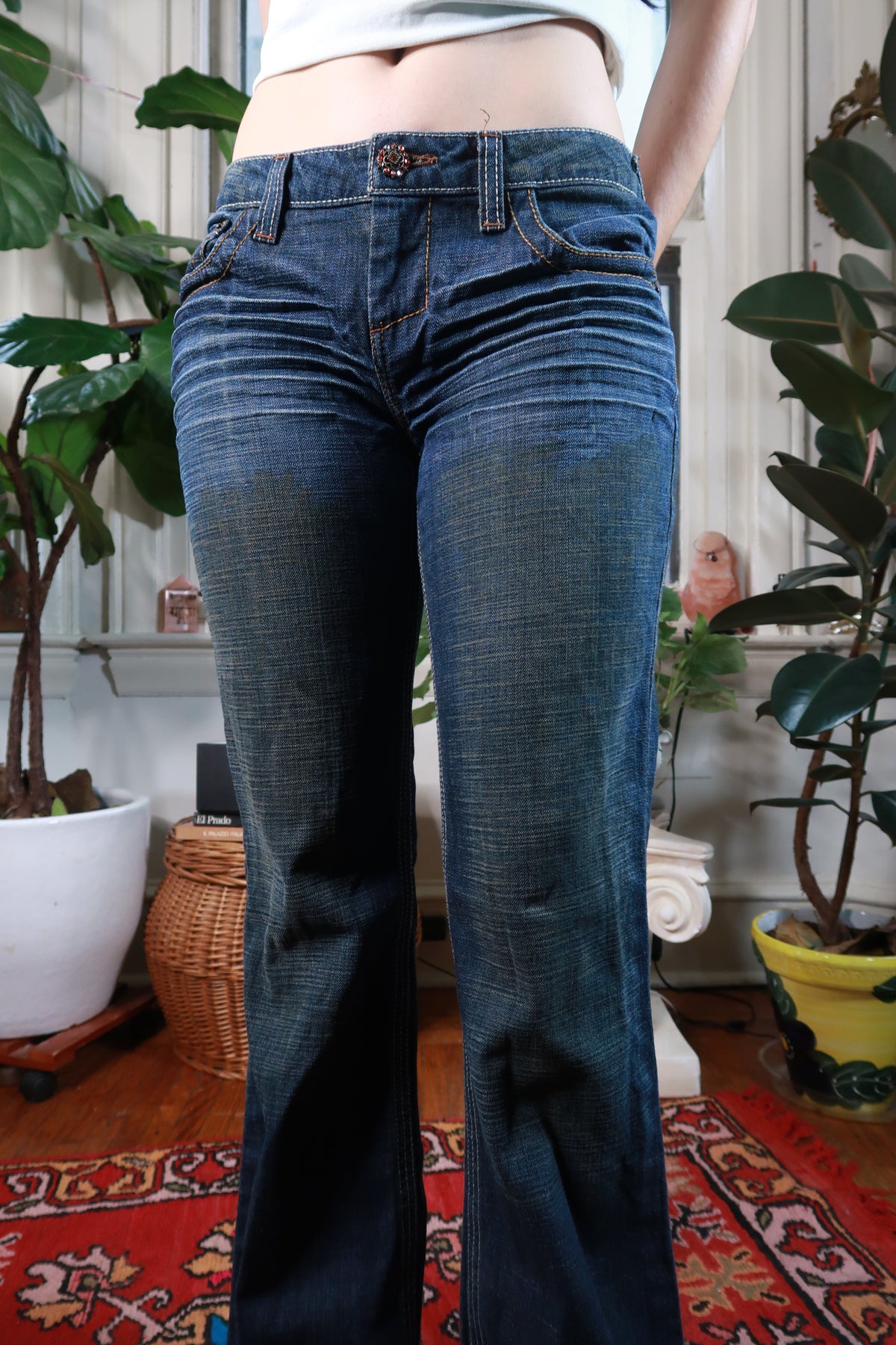 Vintage 2000s L.E.I. Low Rise Dark Wash Flare Jeans