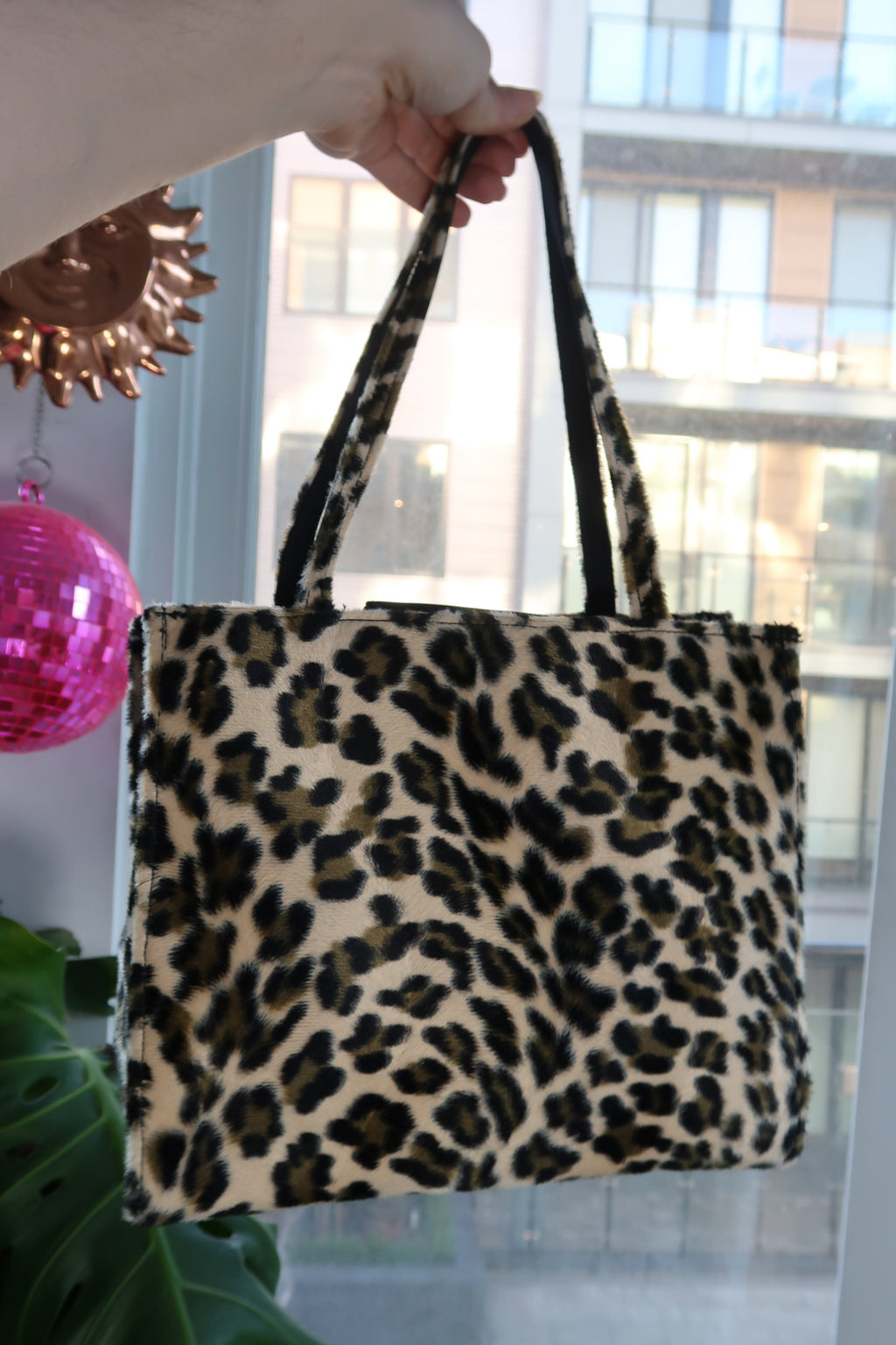 Vintage 2000s Cheetah Print Faux Fur Purse