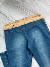 Load image into Gallery viewer, 2000s Vintage Denim Low Rise Jeans by Hydraulic
