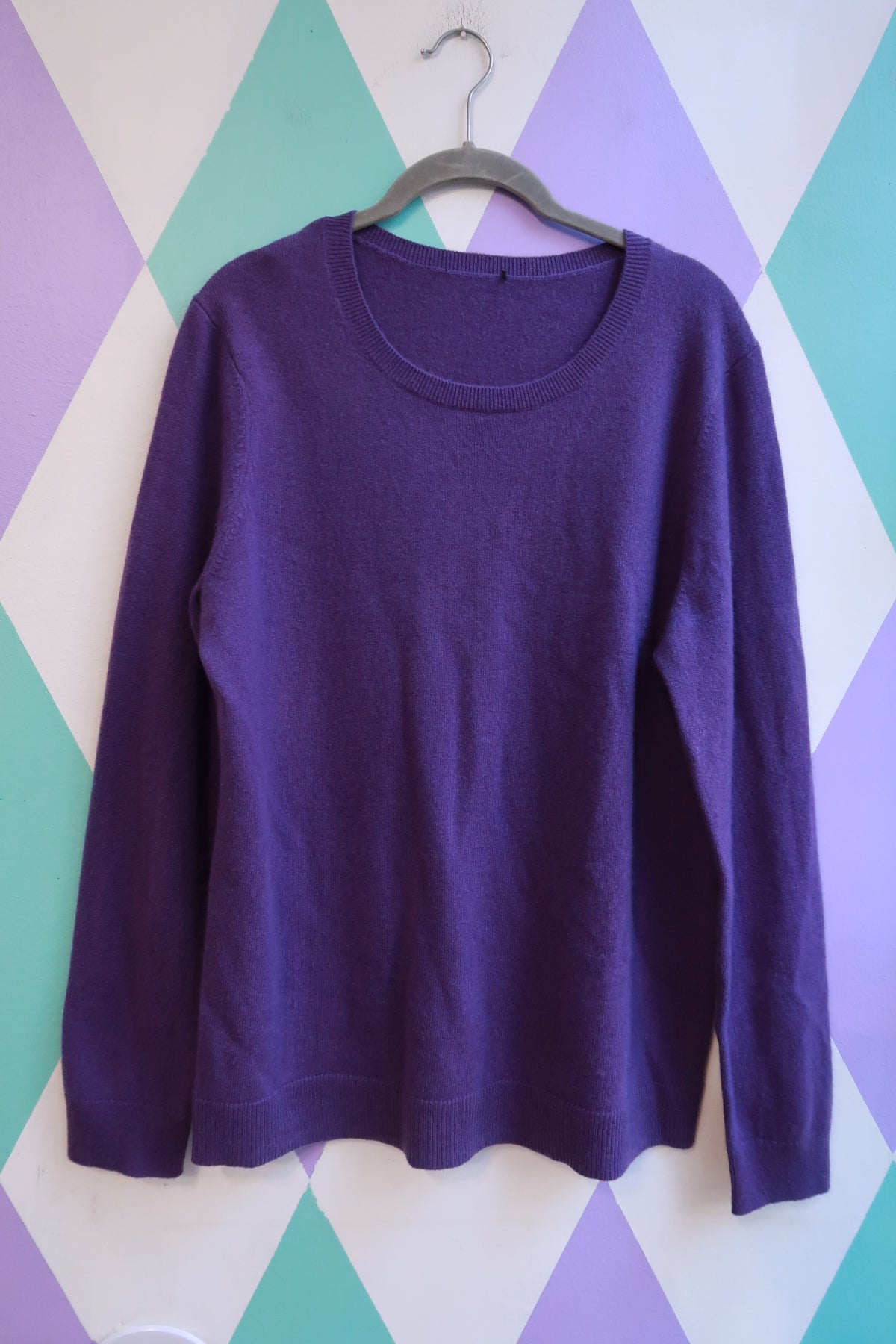 Purple 100% Cashmere Scoop Neck Sweater