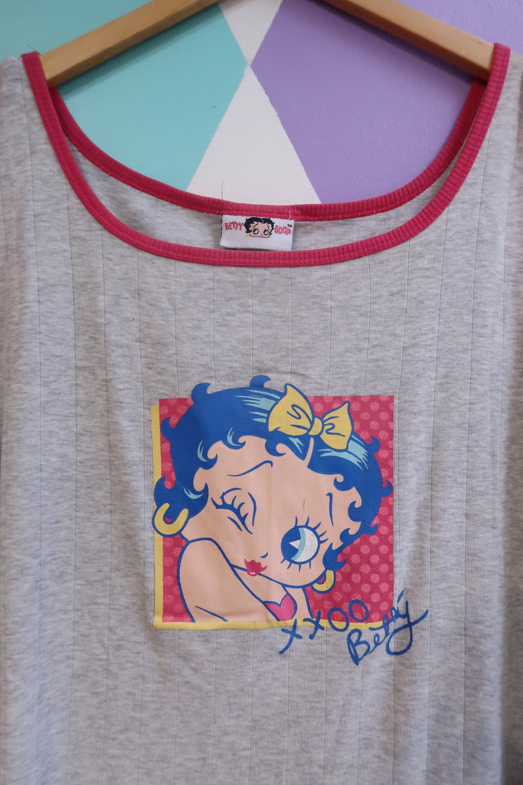 Vintage 2000s Betty Boop Graphic Tank Top