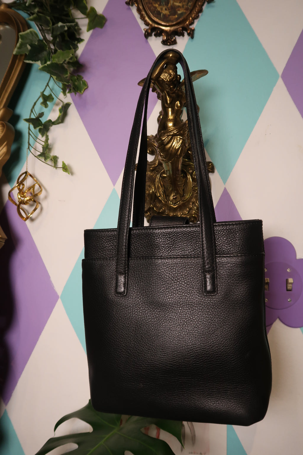 Vintage Coach Black Leather Tote Bag — Full-Grain Pebbled Leather Style F0P-6810