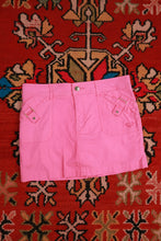Load image into Gallery viewer, Vintage 2000s Roxy Girl Pink Skort Mini Skirt with Built-In Shorts
