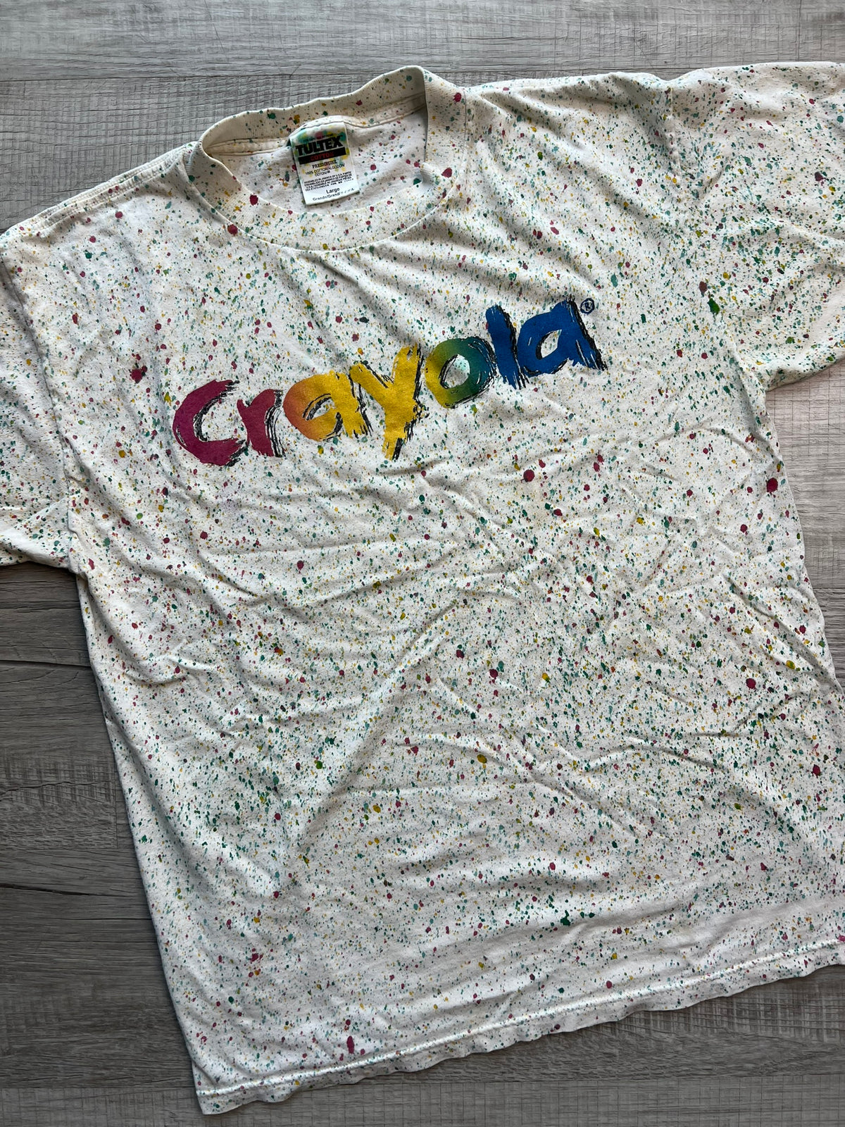 90s Vintage Crayola Graphic Tee - Elektra Vintage