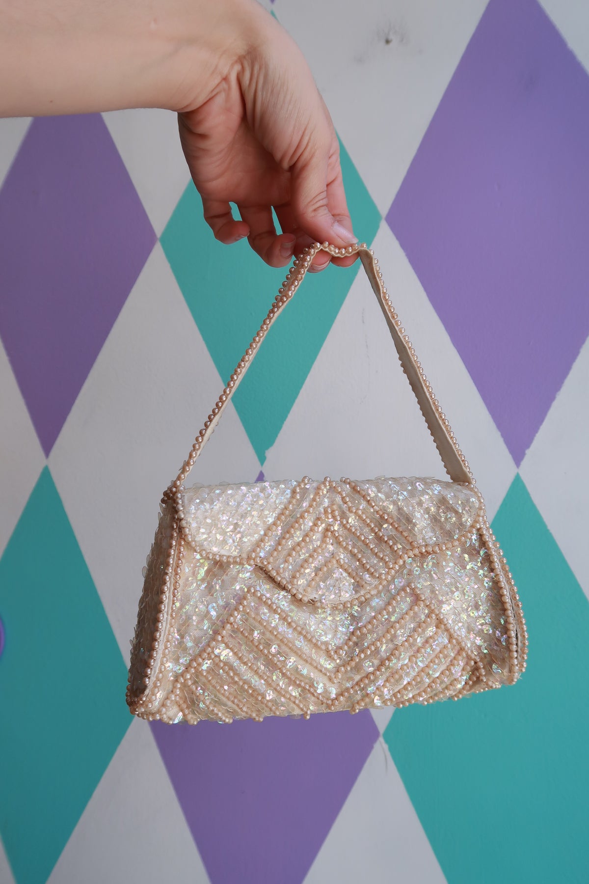Ivory iridescent vintage beaded sequin pearl mini handbag by Elektra Vintage, bridal clutch with shoulder strap made in Japan.