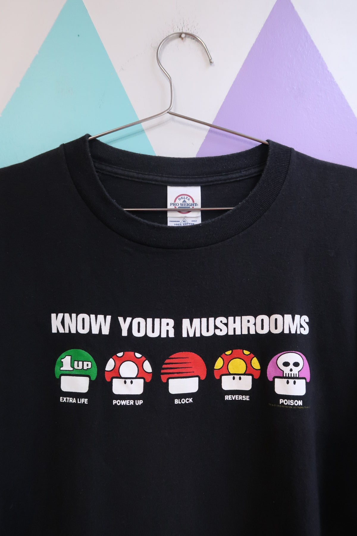 Vintage 2000s Nintendo Super Mario Mushroom Graphic Tee