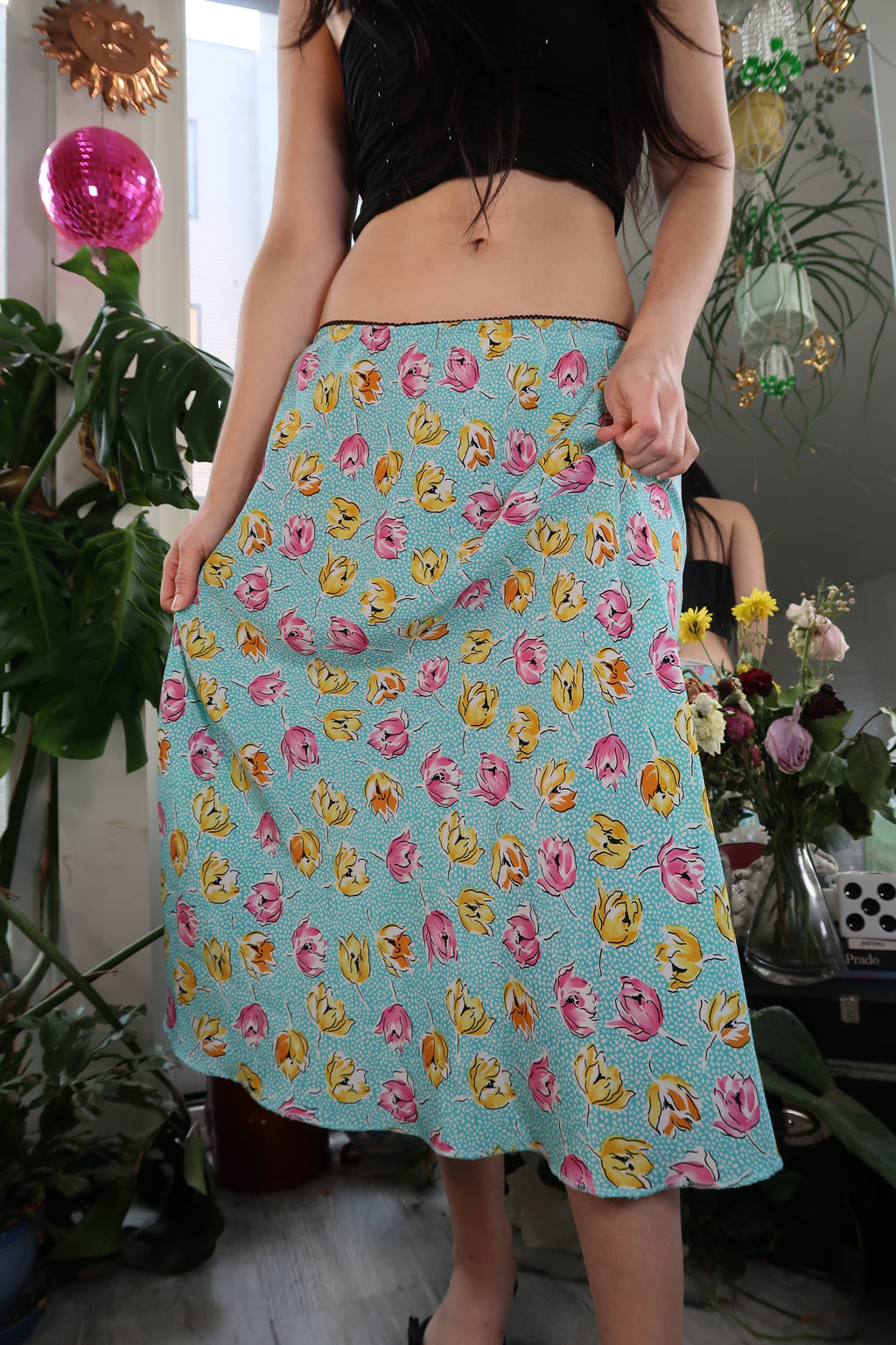 Vintage 2000s Pink and Yellow Roses Midi Skirt - Elektra Vintage