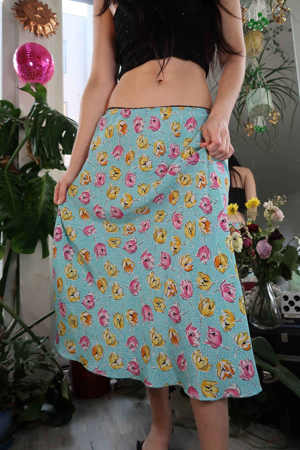 Vintage 2000s Pink and Yellow Roses Midi Skirt - Elektra Vintage