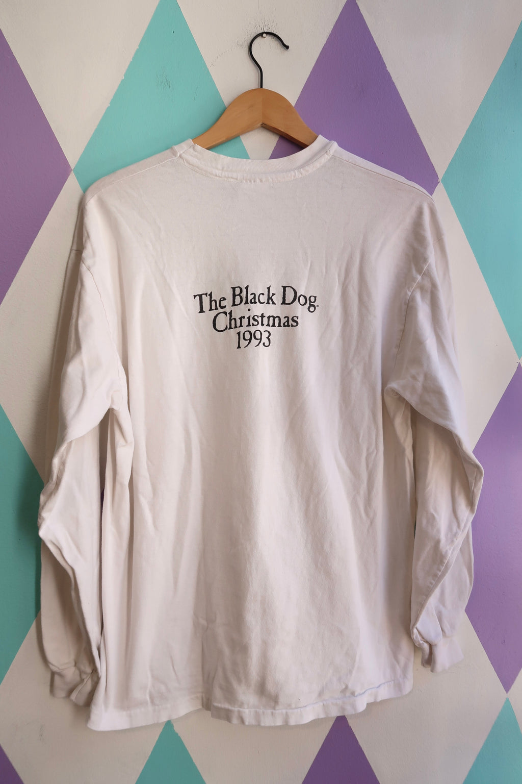 Vintage 1993 The Black Dog Christmas Long Sleeve Tee – Holiday Dog Graphic - Elektra Vintage
