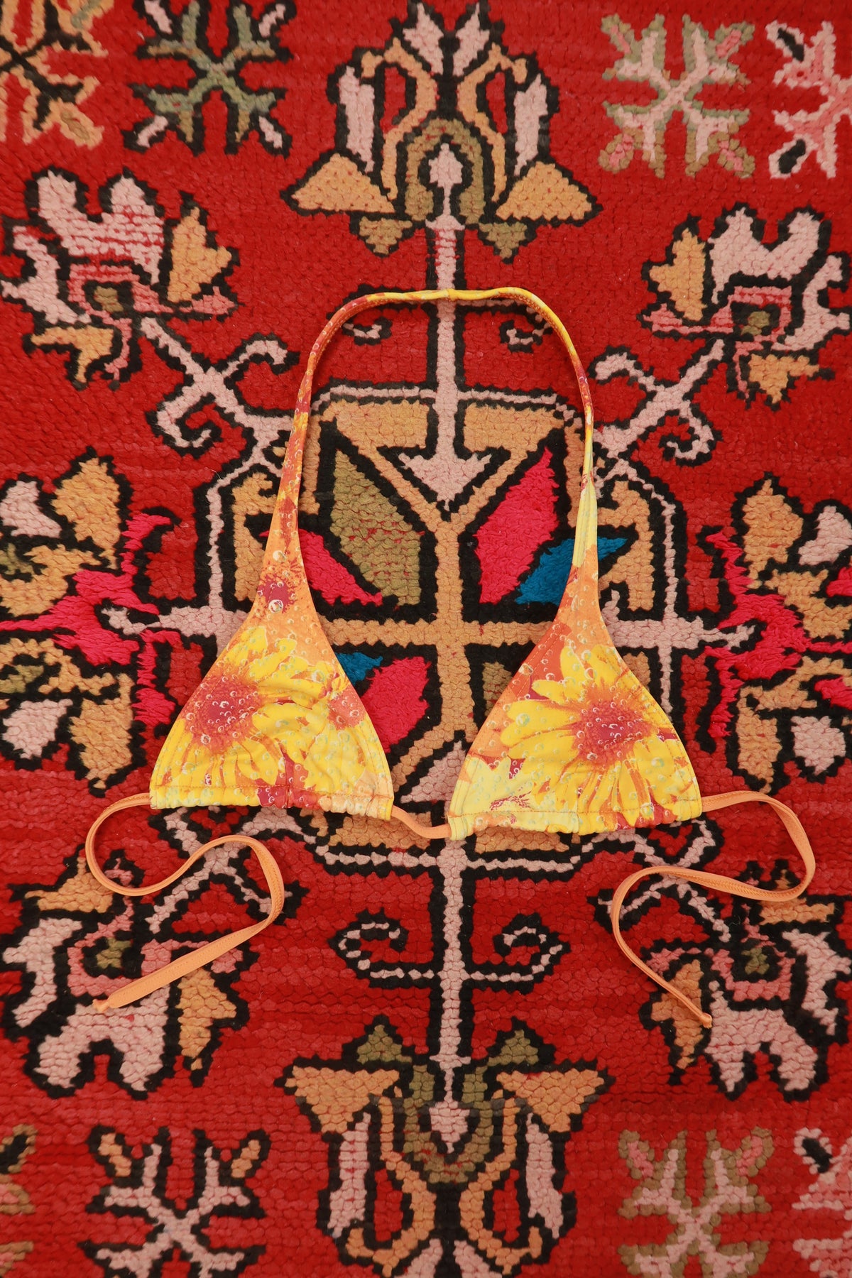 Vintage 2000s Brazilian sunflower print triangle bikini top for women by Elektra Vintage, featuring vibrant floral design.