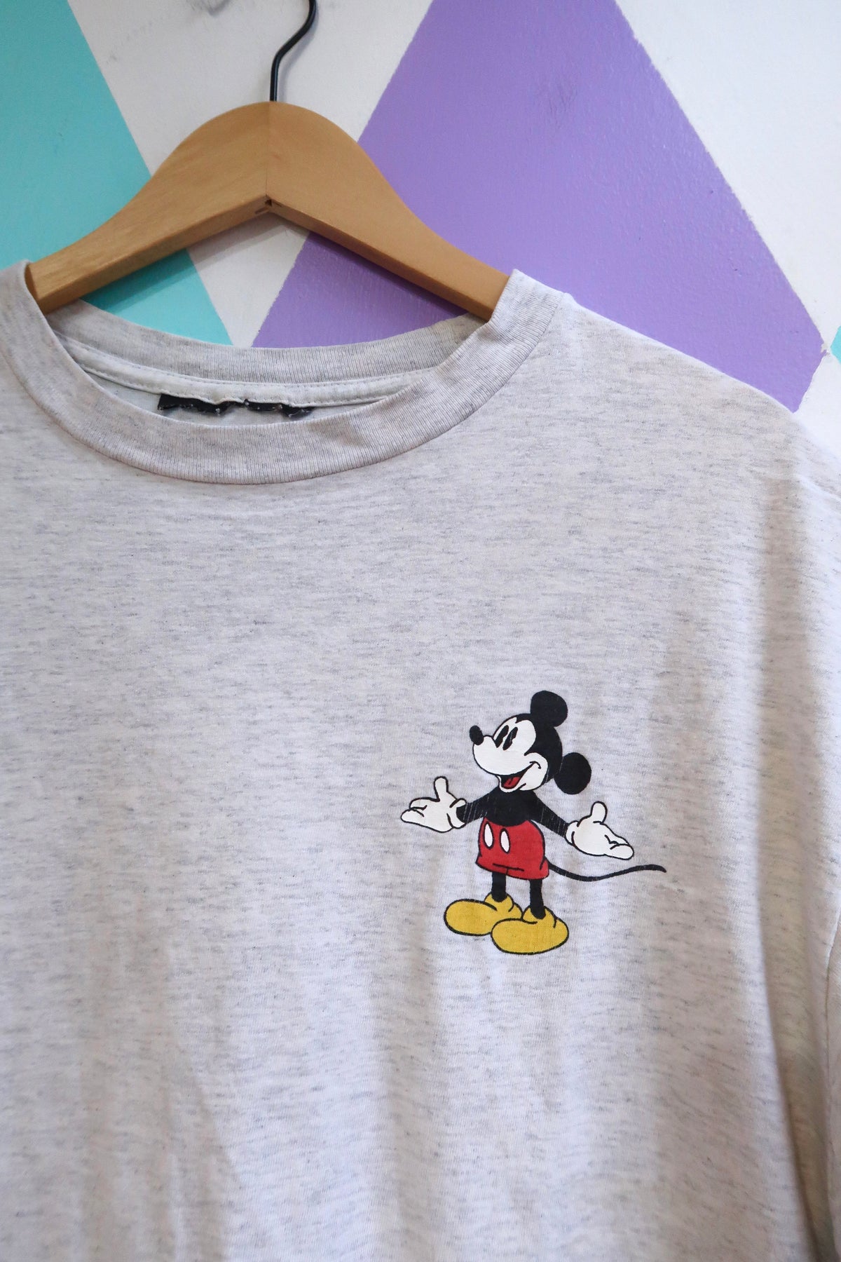 Vintage 90s Disney Mickey Mouse “Color Me Mickey” Graphic T-Shirt