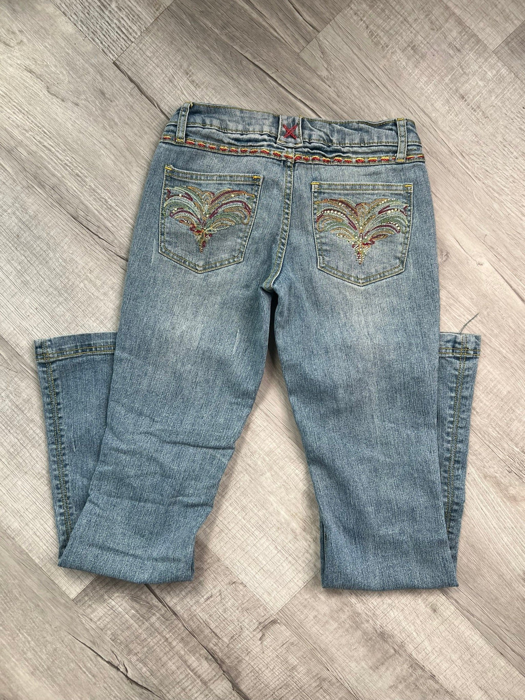 2000s Vintage Light Wash Denim Low Rise Jeans by NoBo - Elektra Vintage