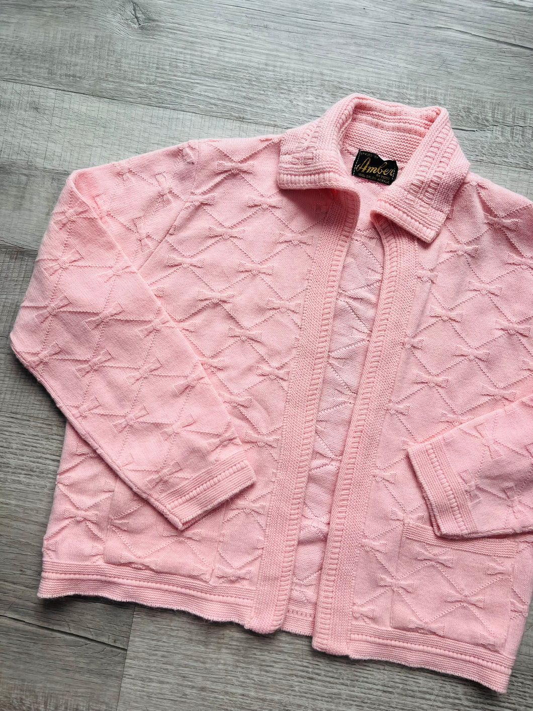 Vintage Pink Bow Collared Knit Cardigan