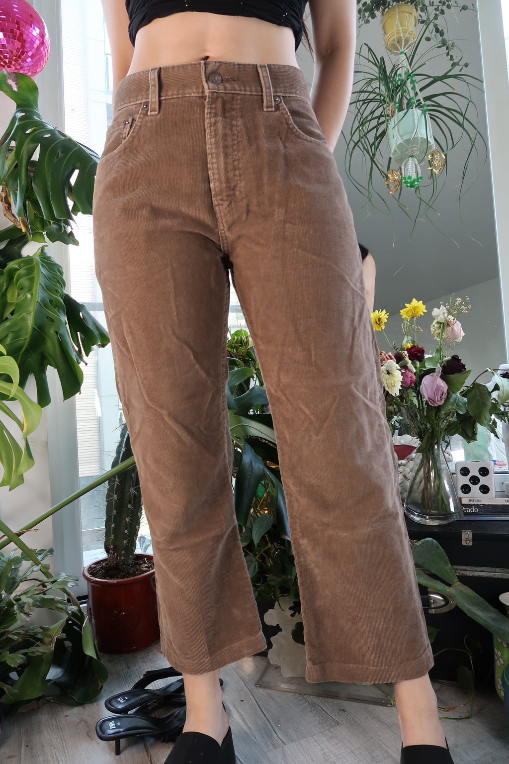 Vintage 2000s Levi’s Brown Corduroy Trouser