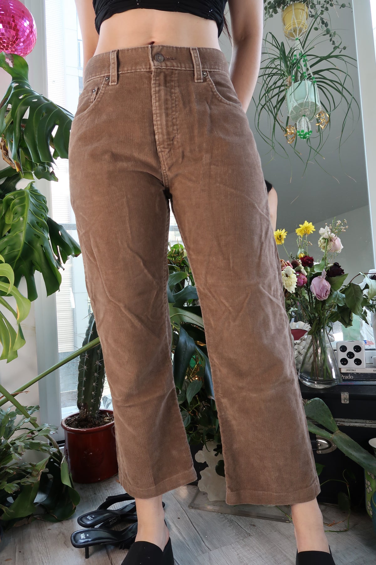 Vintage 2000s Levi’s Brown Corduroy Trouser