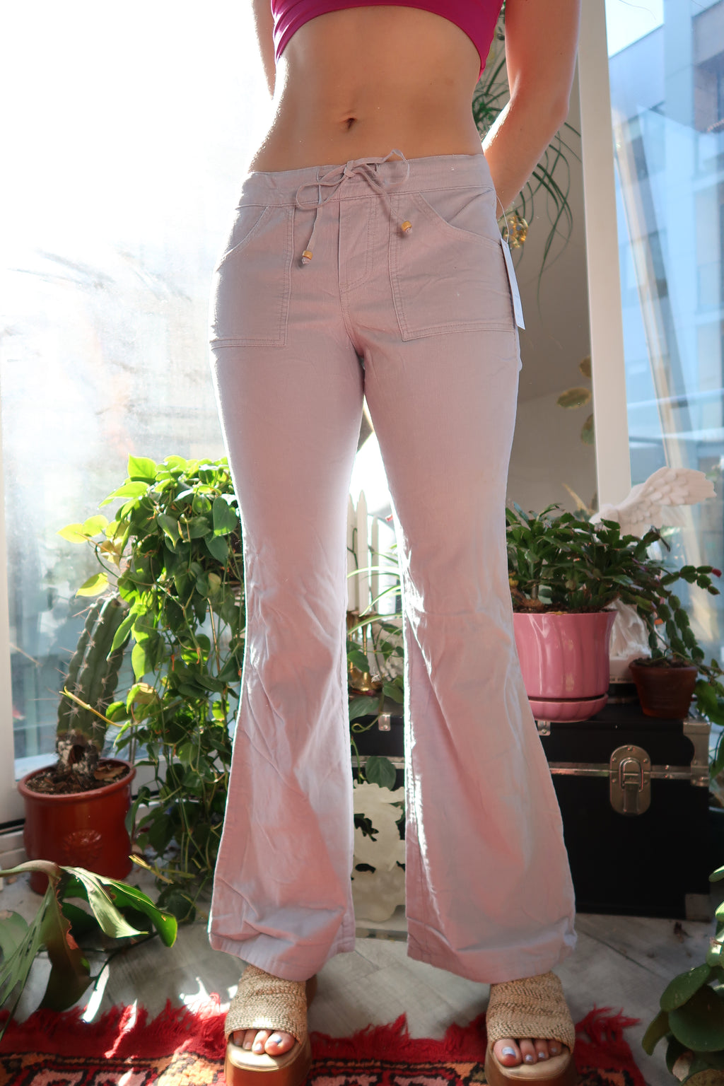 Vintage Elektra Women's Grey Corduroy Pants with a relaxed fit, featuring classic corduroy texture and stylish design.