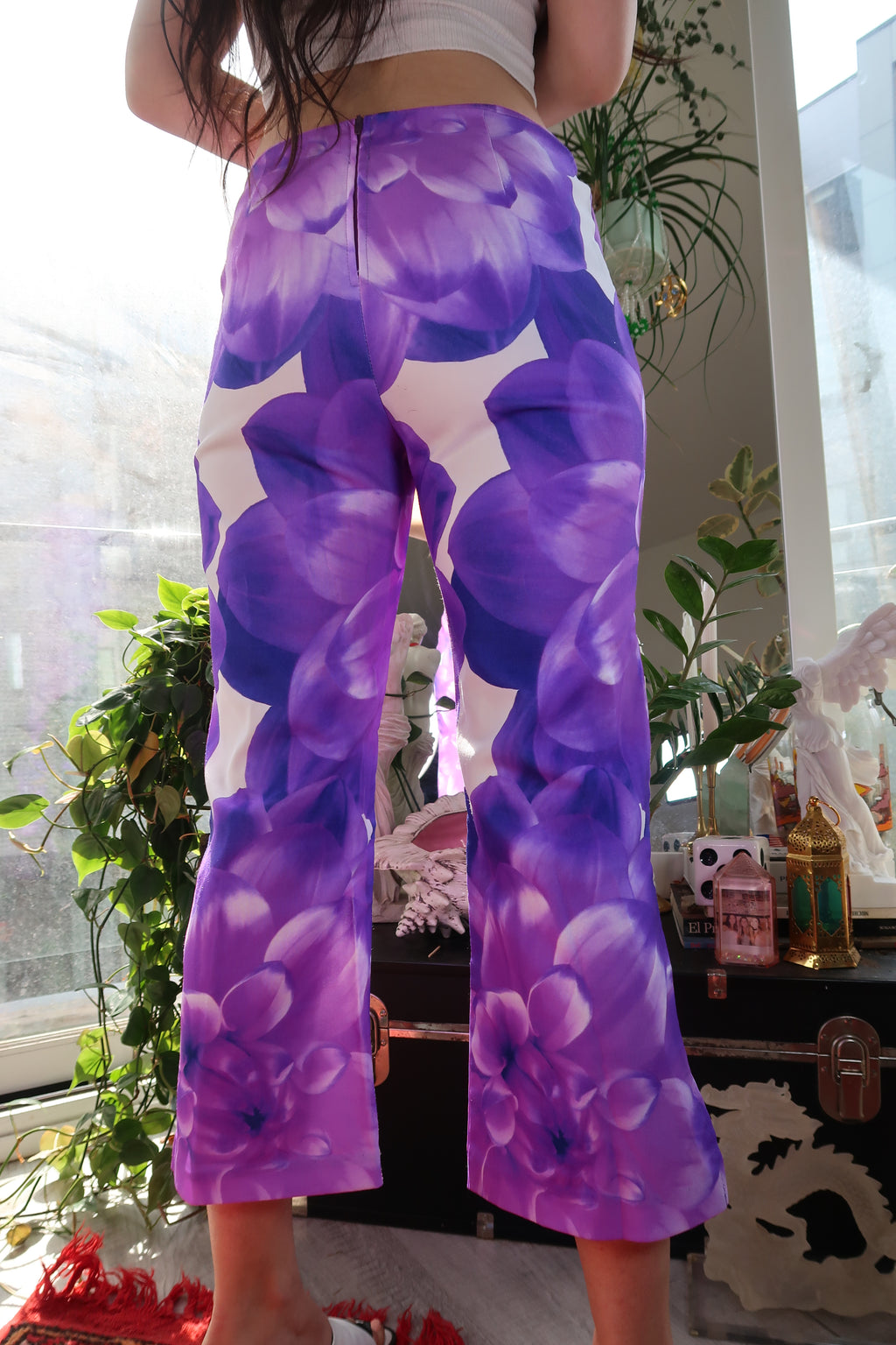 Vintage 2000s Purple Floral Low-Rise Floral Flared Pants – Vivid Purple Statement Trousers