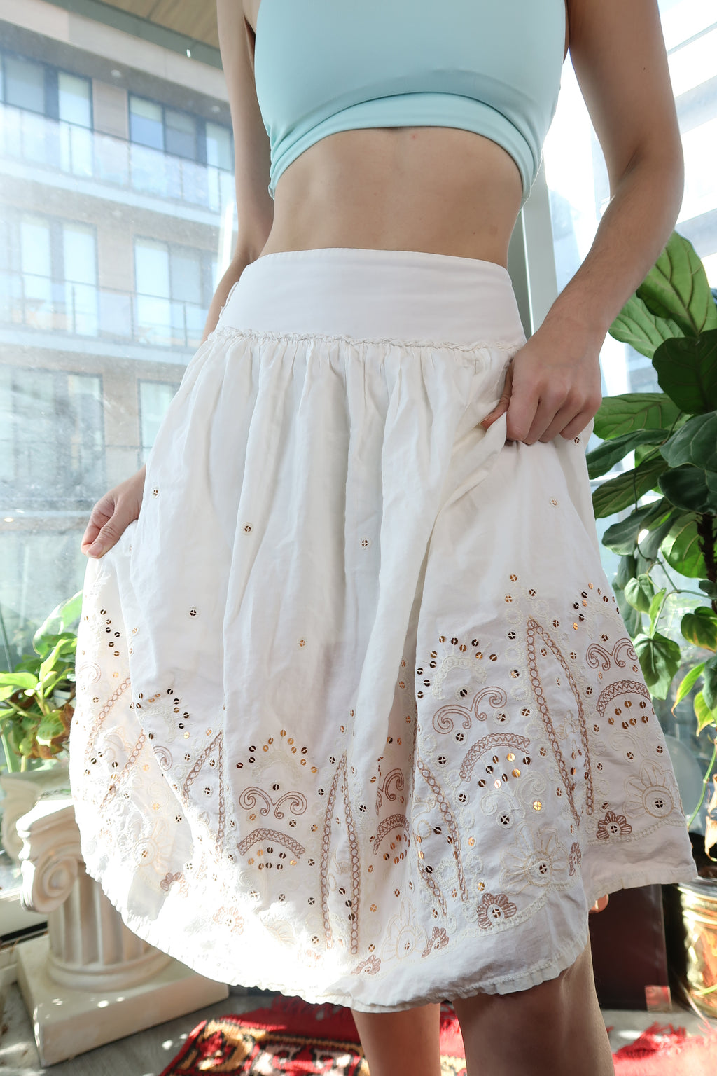 Vintage White Eyelet Skirt with Sequin Embellishments - Elektra Vintage