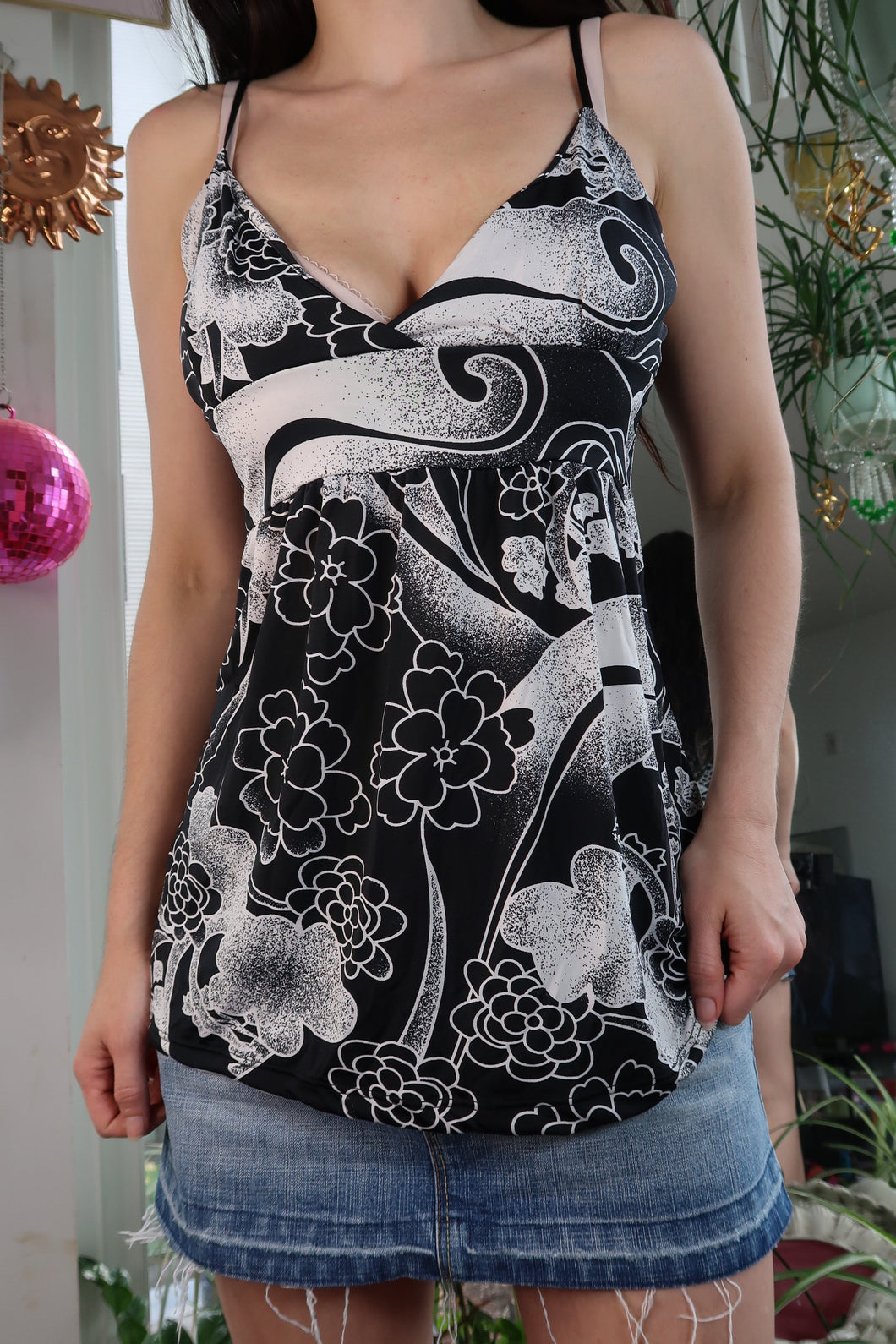 Vintage Y2K Monochromatic Floral Top - Japanese Inspired Floral Blouse