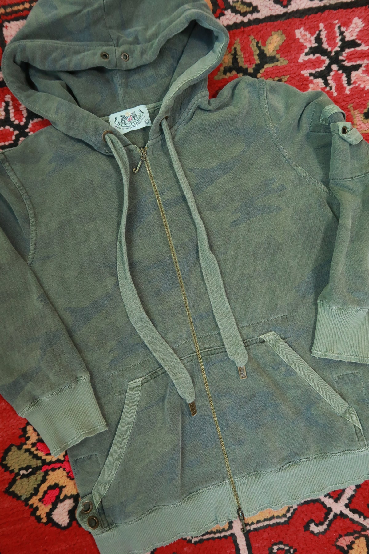 Vintage Y2K Juicy Couture camo tracksuit set by Elektra Vintage, featuring a matching jacket and sweatpants in camouflage print.