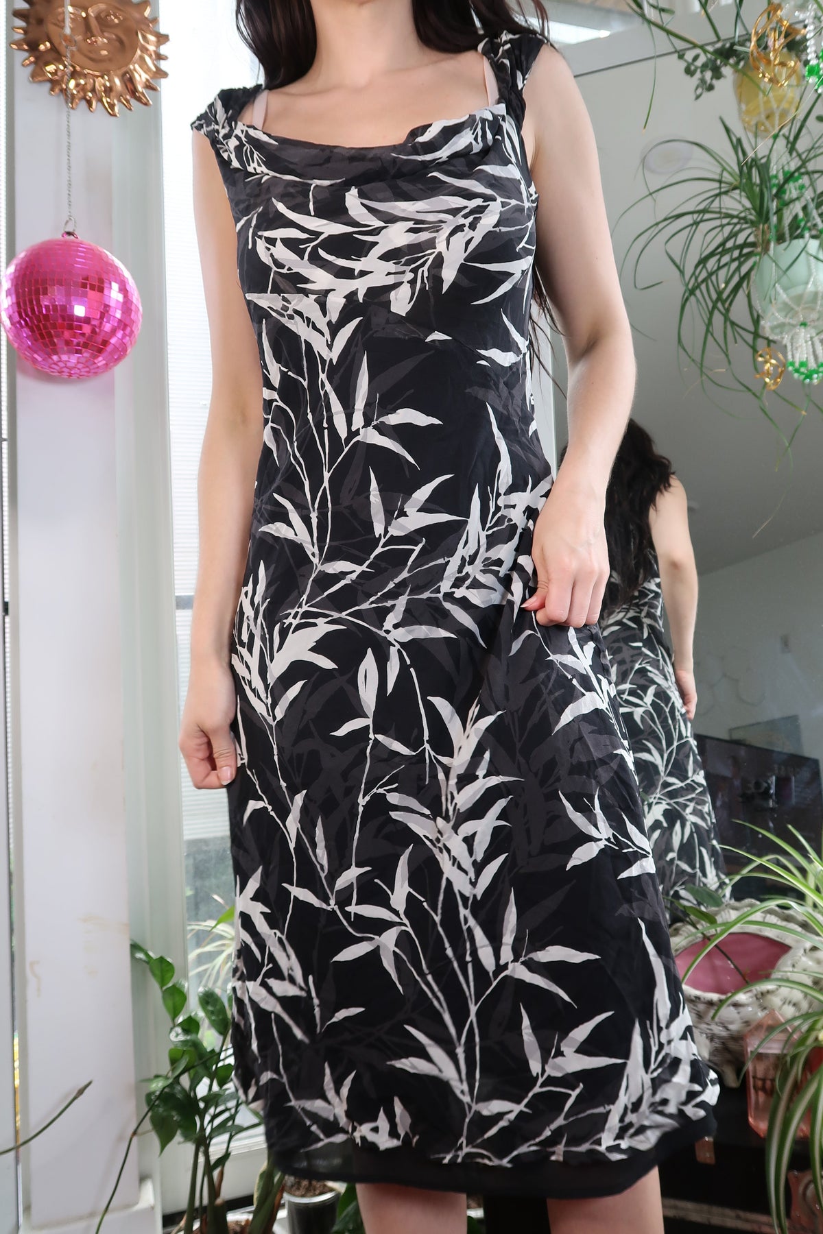 Vintage 100% Silk Black & White Leaf Print Midi Dress – Bias Cut