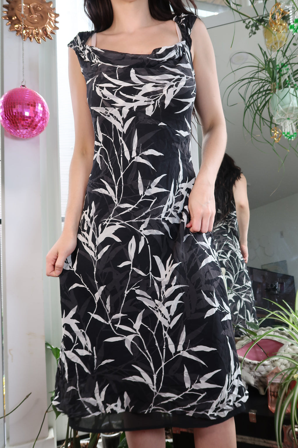 Vintage 100% Silk Black & White Leaf Print Midi Dress – Bias Cut
