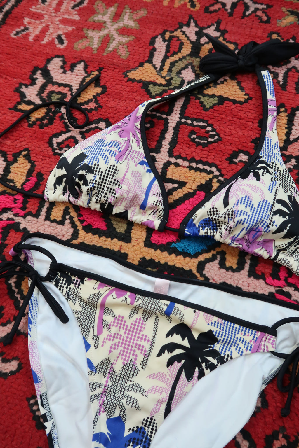 Vintage 2000s Victoria’s Secret Palm Print Bikini Set – Y2K Swimwear - Elektra Vintage